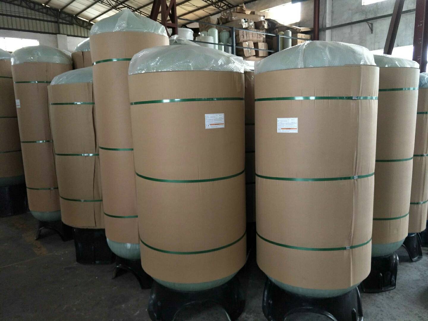 FRP pressure vessel packaging